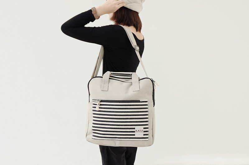 SQUARE UP BAG : CLOUD COLOUR - Backpacks - Other Materials Gray