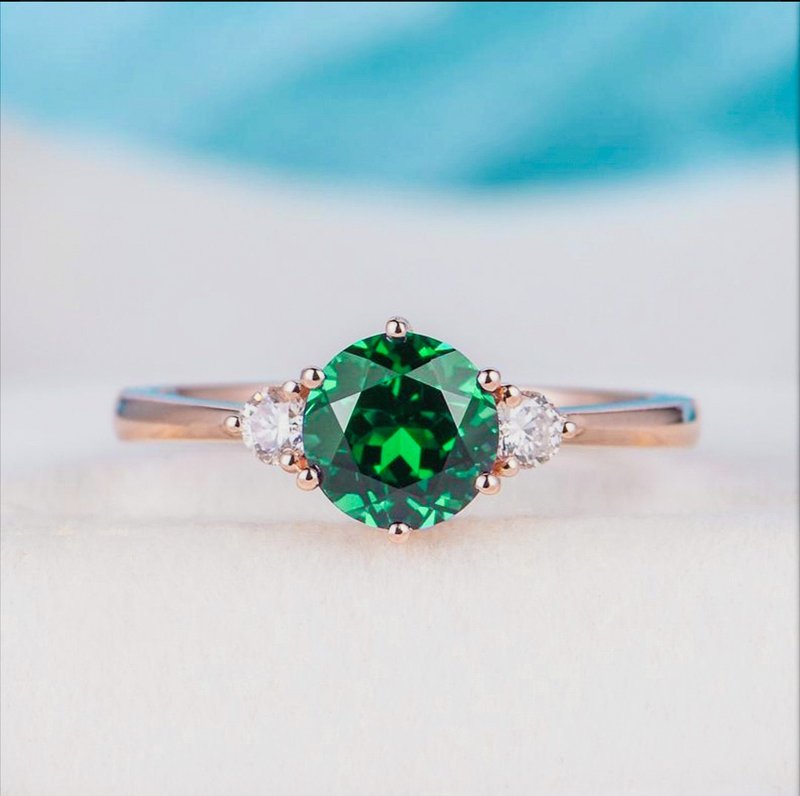 Tsavorite Garnet Ring | Silver Garnet Ring | Green Gemstone Ring | Promise Ring - แหวนทั่วไป - เงินแท้ สีเขียว