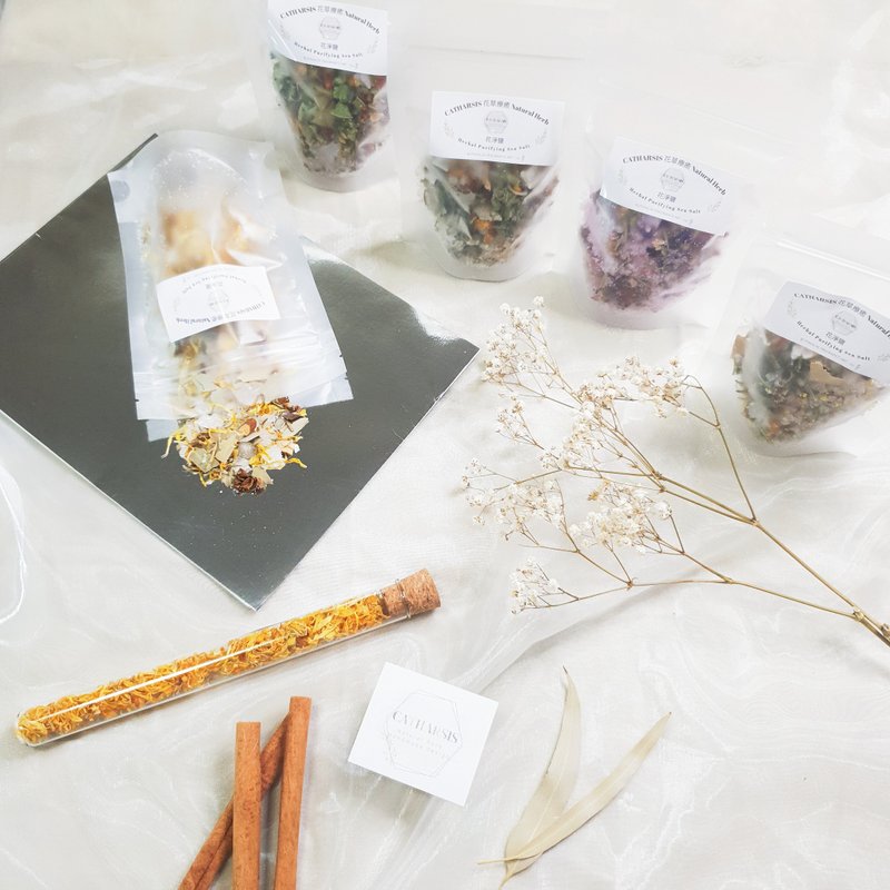 Herbal Purifying Sea Salt - Exquisite Gift Set (s) - Fragrances - Plants & Flowers Transparent