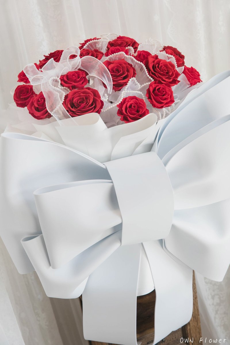 Big bow bouquet/everlasting bouquet/huge bouquet/birthday surprise/Valentine's Day bouquet/proposal bouquet - ช่อดอกไม้แห้ง - พืช/ดอกไม้ ขาว