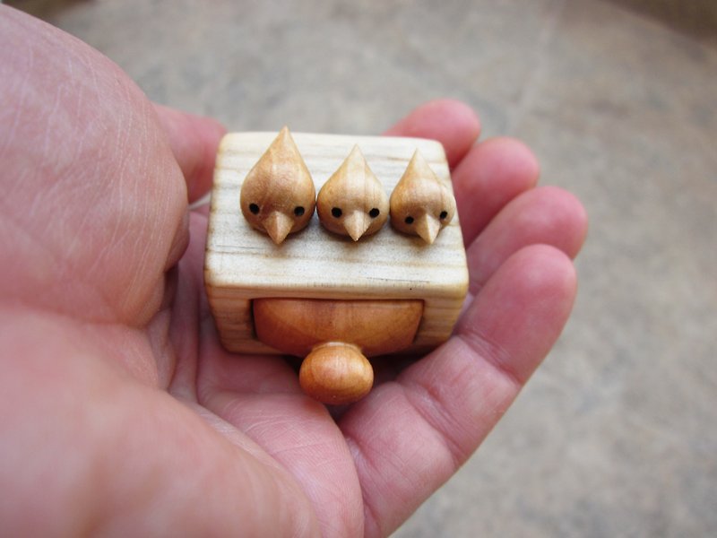 Miniature drawer with little birds, wood carving, Wood sculpture, Personalized - กล่องเก็บของ - ไม้ สีนำ้ตาล
