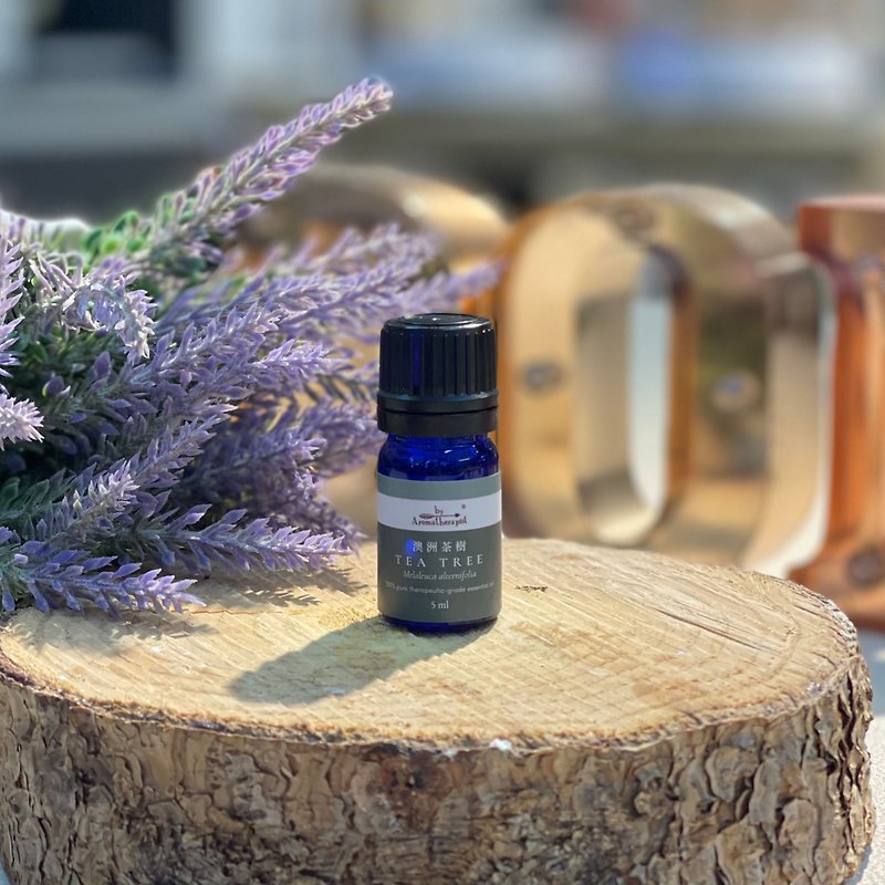 by Aromatherapist 100% pure therapeutic-grade essential oil - Tea Tree