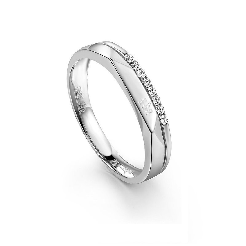 情侶.結婚對戒 鑽石白鋼戒指 闖進心窩  (訂做戒圍不加價 可單買) - 對戒 - 鑽石 銀色