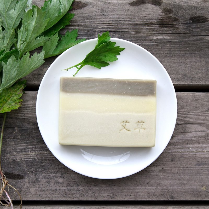 【Original water flavor UNESHINE】Original handmade essential oil soap - wormwood layered soap 80g - สบู่ - วัสดุอื่นๆ 