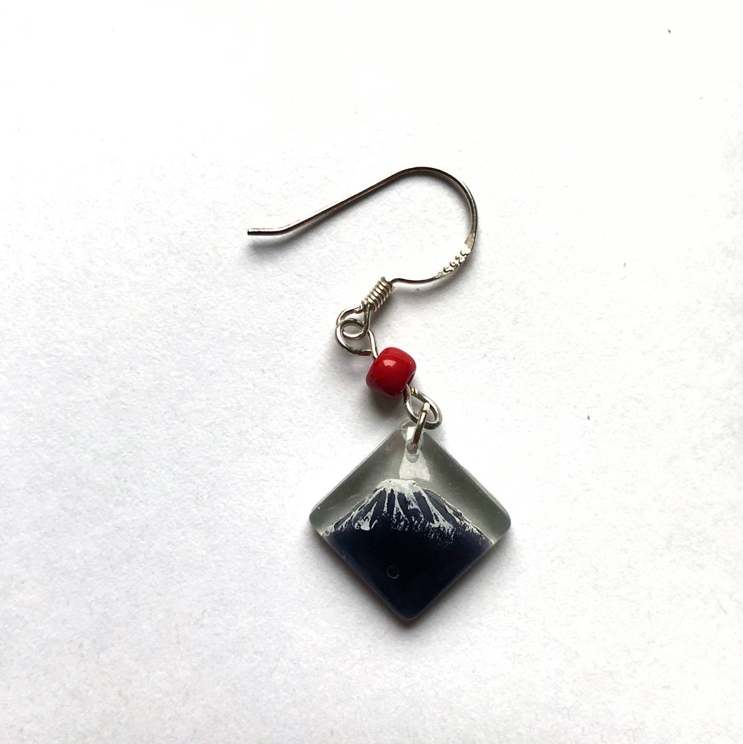 Earring | Fuji (single) - Earrings & Clip-ons - Resin Black