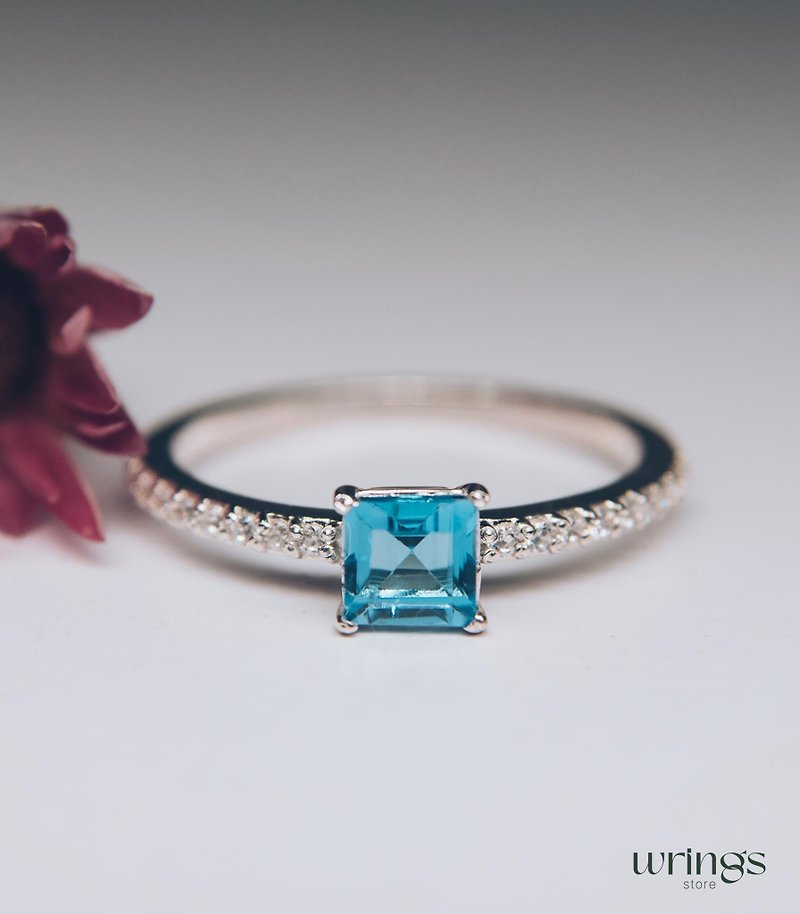Square Natural Swiss Blue Topaz Silver Engagement Ring & Shoulder Cubic Zirconia - 戒指 - 純銀 藍色