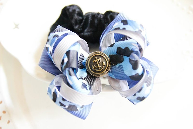 Street style camouflage blue circle E. - Hair Accessories - Other Materials Blue