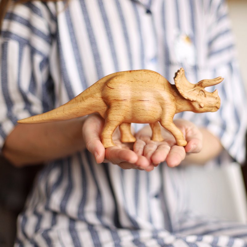 Wooden dinosaur triceratops, wooden hand carved statue - ของวางตกแต่ง - ไม้ 