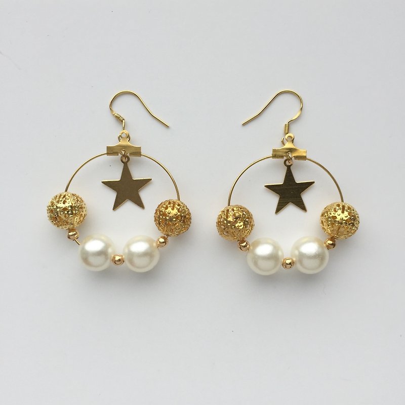 ❤️ Venus! Limited autumn and winter! ❤️ brass ring [Star pearl ear clip-on can be changed! ] - ต่างหู - โลหะ สีทอง