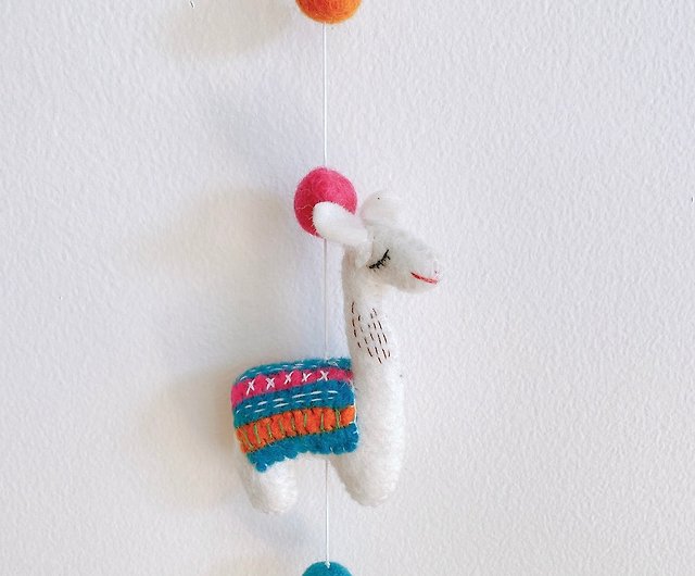 Wool Felt / Kid's Room Banner String - Happy Llama - Shop Ganapati Crafts Co.  Kids' Toys - Pinkoi