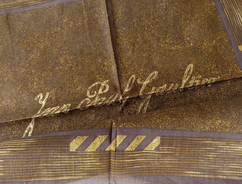 Jean Paul Gaultier Vintage Handkerchief JPG Vintage 19 x 19 inches - 手帕 - 棉．麻 咖啡色