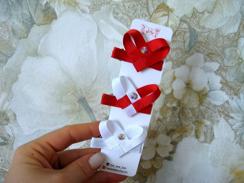 Red, pink, white hearts hair clips, Set of 3 pcs, Valentine's Day gift, Love - 寵物衣服 - 聚酯纖維 多色