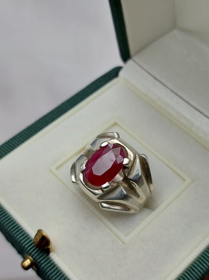 Natural Oval Ruby Mens Ruby Ring Sterling Silver 925 Handmade Ring Yaqoot Yaqut - 戒指 - 寶石 紅色