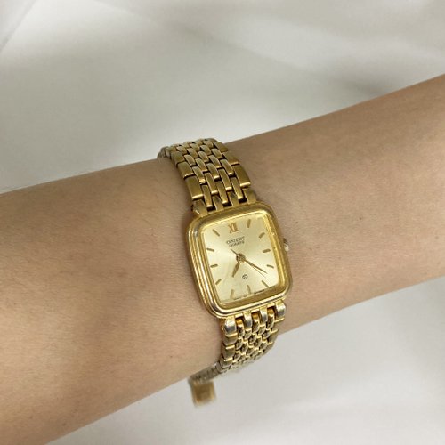 ORIENT square gold watch silver gray textured dial suede strap antique  stock watch vintage - Shop 1j-studio Women's Watches - Pinkoi