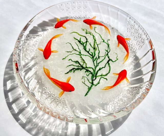 受注制作 硝子皿で泳ぐ金魚 置物 - ショップ 池波屋｜日本の金魚