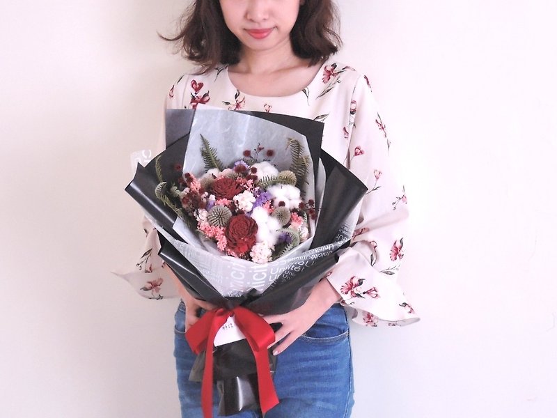 [Enamored] sun rose bouquet / dry flower / red rose / graduation bouquet / proposal bouquet - ของวางตกแต่ง - พืช/ดอกไม้ สีแดง