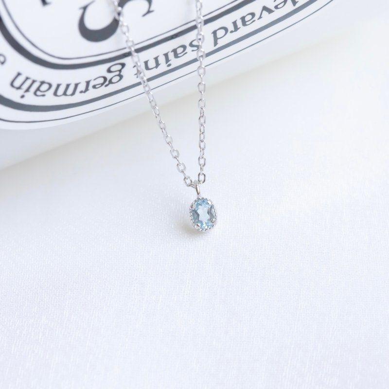 Blue Topaz Stone Sterling Silver Oval Cake Necklace - สร้อยคอ - เครื่องเพชรพลอย สีเงิน