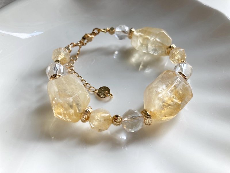 Natural crystal to attract wealth, large raw stone citrine and Ascetri white crystal bracelet - สร้อยข้อมือ - คริสตัล 