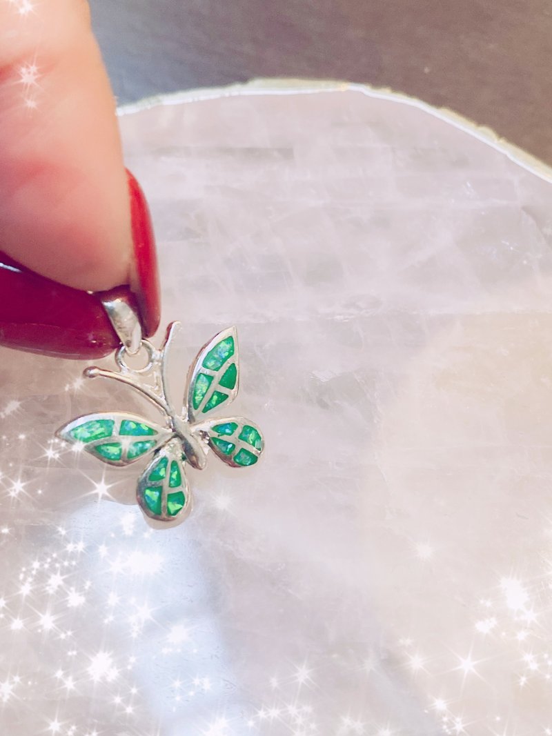 Butterfly beauty - สร้อยคอ - เงินแท้ หลากหลายสี