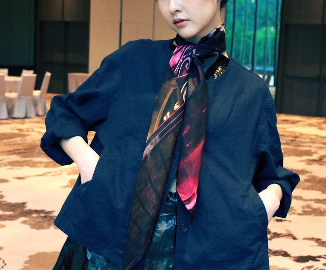 15 Stylish Ways to Wear a Silk Scarf