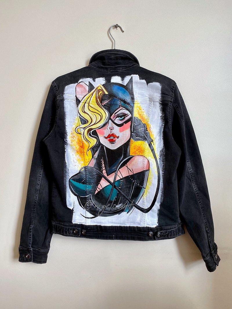 Painted Denim Jacket Handmade Custom Catwoman  Dc Comics Gift - เสื้อแจ็คเก็ต - ผ้าฝ้าย/ผ้าลินิน หลากหลายสี