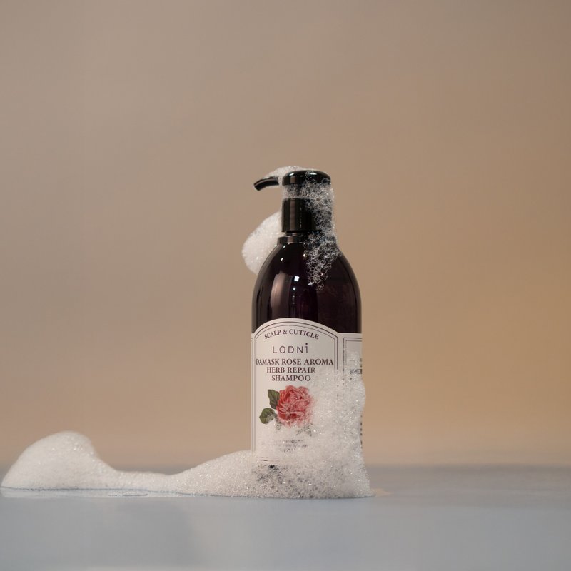 大馬士革玫瑰修護洗髮精 300ml - 洗髮精/餅/皂 - 植物．花 紅色