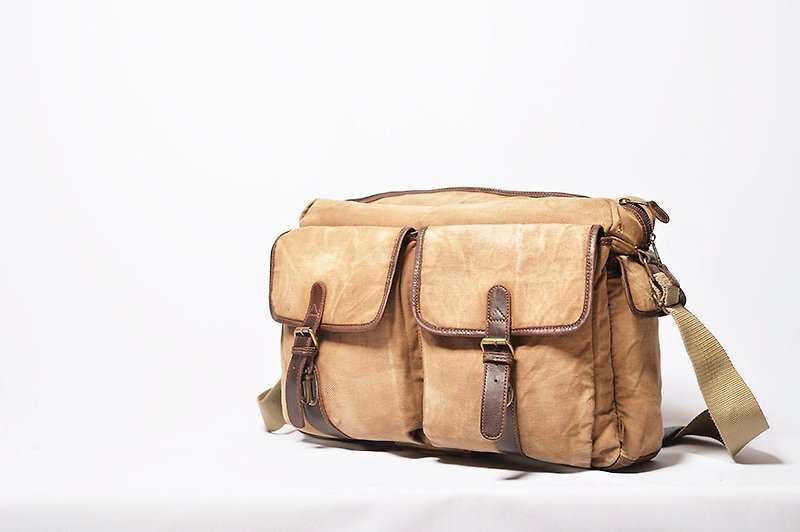 Vintage Crossbody Bag - กระเป๋าแล็ปท็อป - หนังแท้ สีนำ้ตาล
