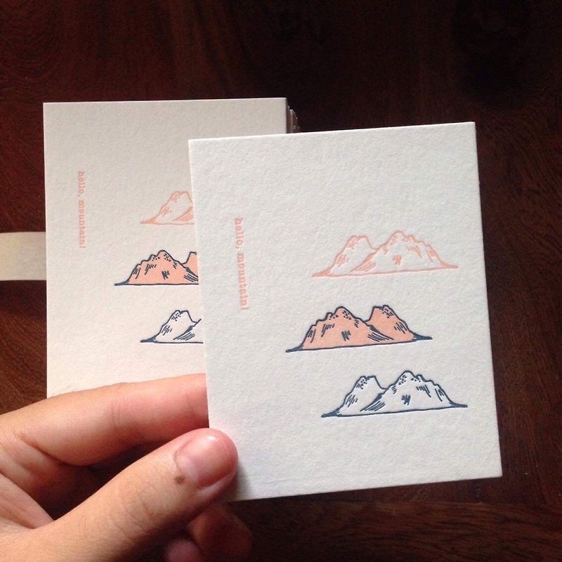 sybil-ho Hello, mountain! Letterpress Mini Card Pink - การ์ด/โปสการ์ด - กระดาษ สึชมพู