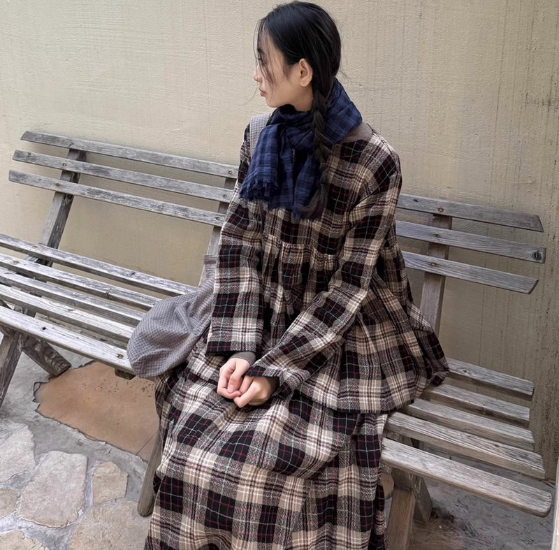 復古文青 格紋純羊毛娃娃衫 半裙套裝 手工製 - 女上衣/長袖上衣 - 其他材質 