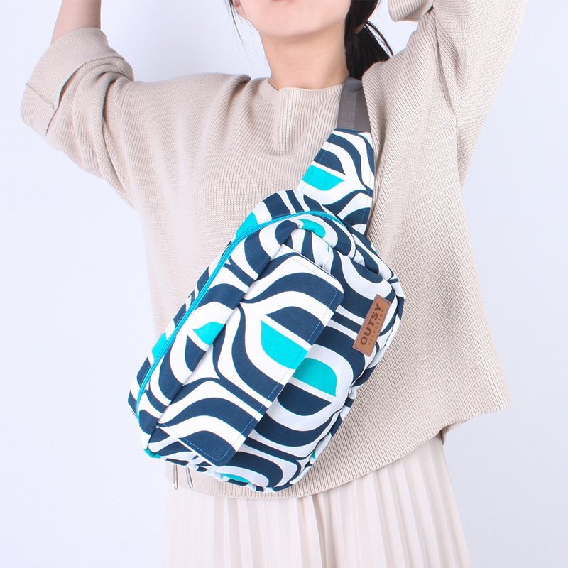 台灣製獨家限量花色單肩斜背包/腰包/胸包(藍色華爾滋) - 側背包/斜背包 - 聚酯纖維 藍色