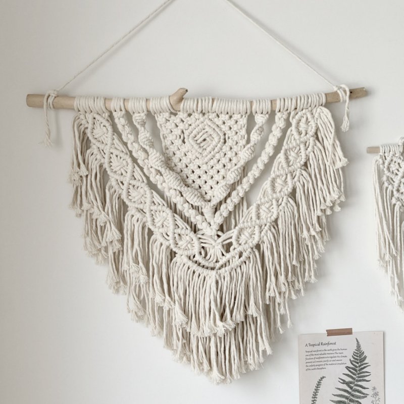 Macrame 原木4層流蘇大型對稱編織吊飾 - 擺飾/家飾品 - 棉．麻 白色