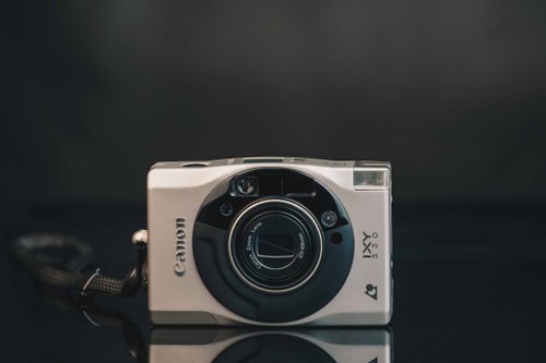 Canon IXY 330 APSフィルムカメラ ＋ APSフィルム3本 完動品 Canon IXY 330 APSフィルムカメラ ＋ APSフィルム3本 完動品