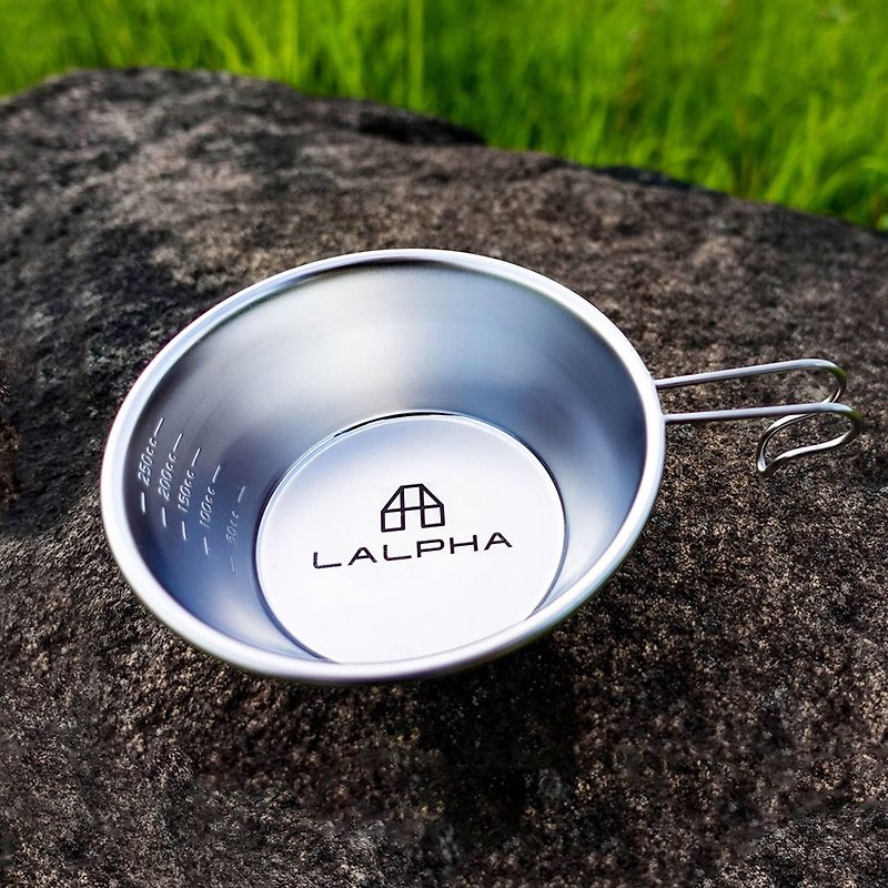 日本LALPHA 經典 日製18-8不鏽鋼雪拉杯/提耳碗(附刻度)-300ml - 碗 - 不鏽鋼 銀色