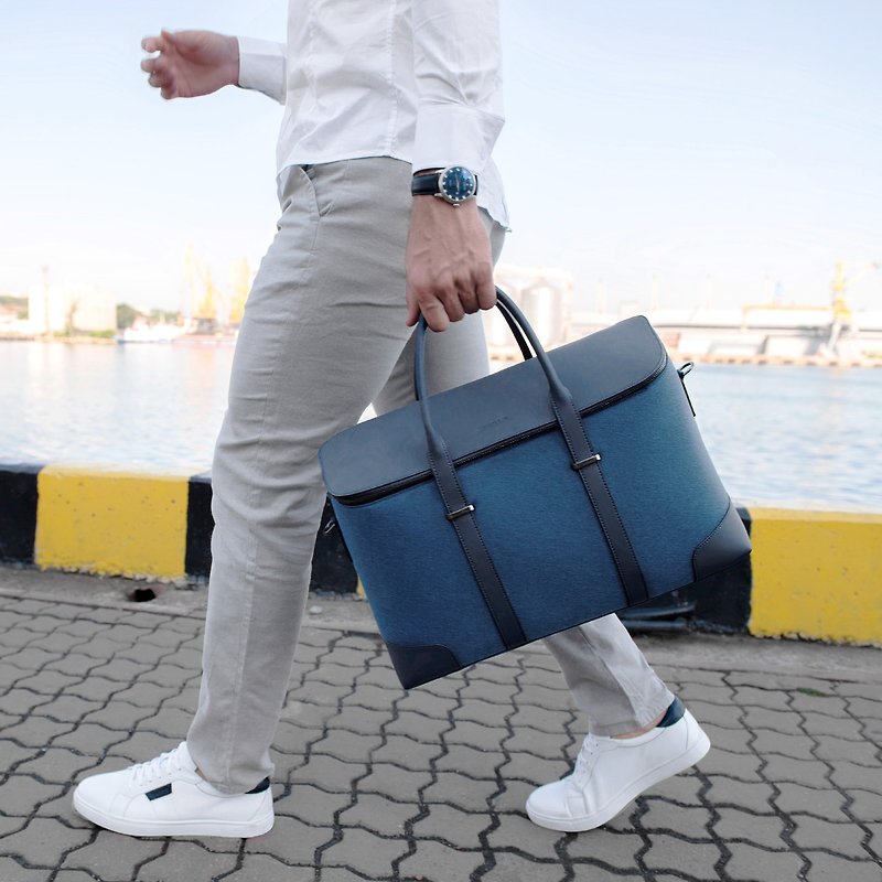 Maverick & Co. - Navy Aviator Hassle-Free Weekender - Handbags & Totes - Nylon Blue