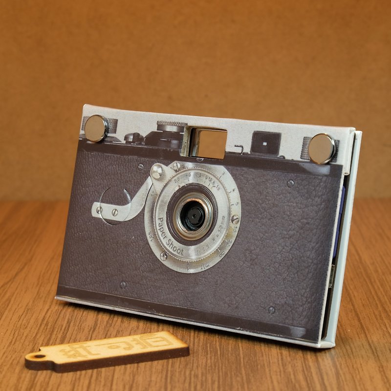 Paper can be customized - Cameras - Paper 
