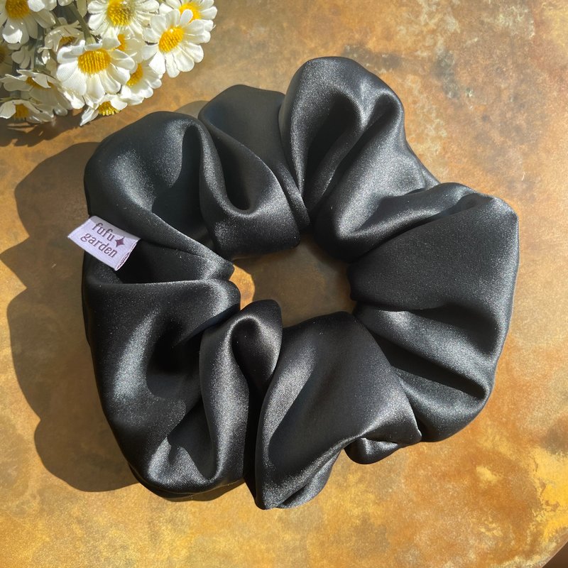 Black hair tie - Hair Accessories - Silk Black