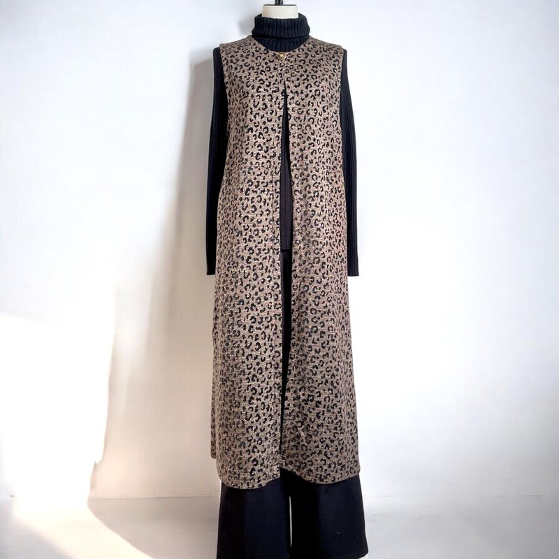 Pinkoi Proxy Purchase - ロングジレ　レオパード柄【送料込み】古着リメイク　ブラウン - 女上衣/長袖上衣 - 棉．麻 咖啡色