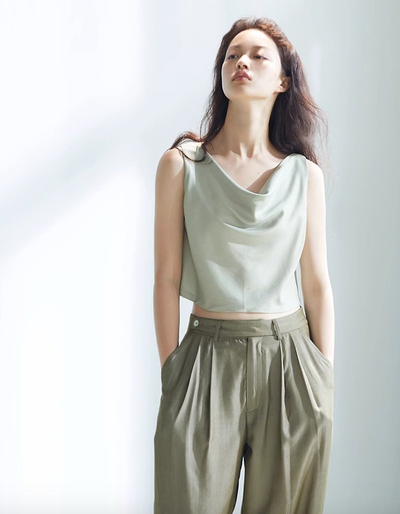 法式極簡 蕩領短背心 日本進口面料 - 女裝 背心 - 其他材質 綠色