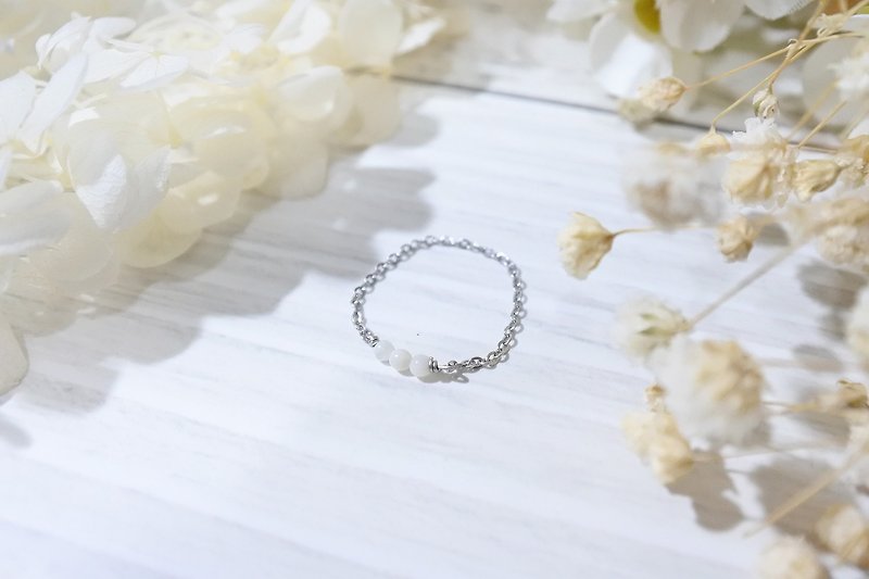 【Small Series 8】White Shell Chain Ring - แหวนทั่วไป - โลหะ ขาว