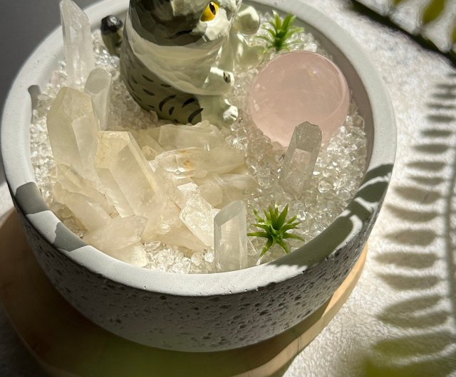 龍脈の精髄 ―宮崎産 水晶クラスター 「聖域を生む調和の結晶」【保護猫活動支援】 龍脈の精髄 ―宮崎産 水晶クラスター 「聖域を生む調和の結晶」【保護猫