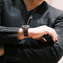 アクセサリー SOULITE あなたらしさは、手元から。Apple Watch専用バングル | SOULITE