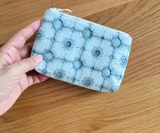 mina perhonen anemone コスメポーチ 刺繍 化妝包 - ショップ mukava