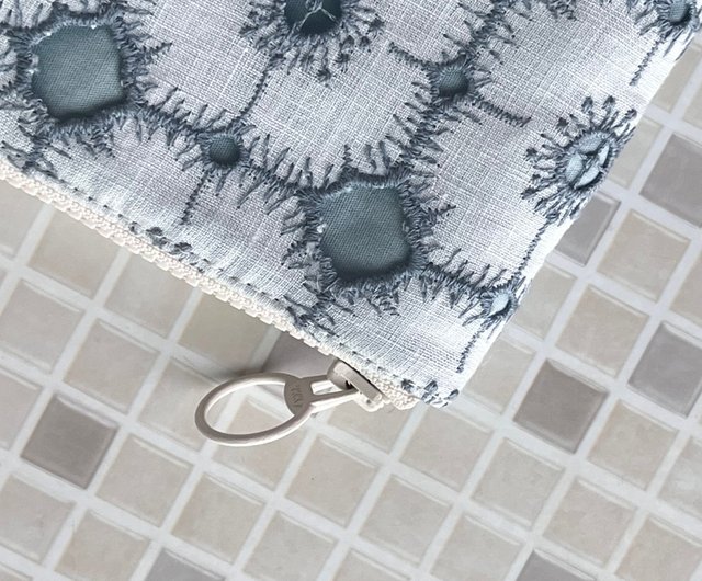 mina perhonen anemone コスメポーチ 刺繍 化妝包 - ショップ mukava