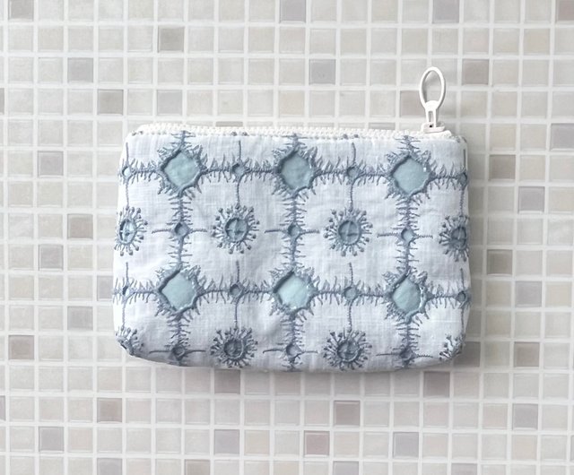 mina perhonen anemone コスメポーチ 刺繍 化妝包 - ショップ mukava