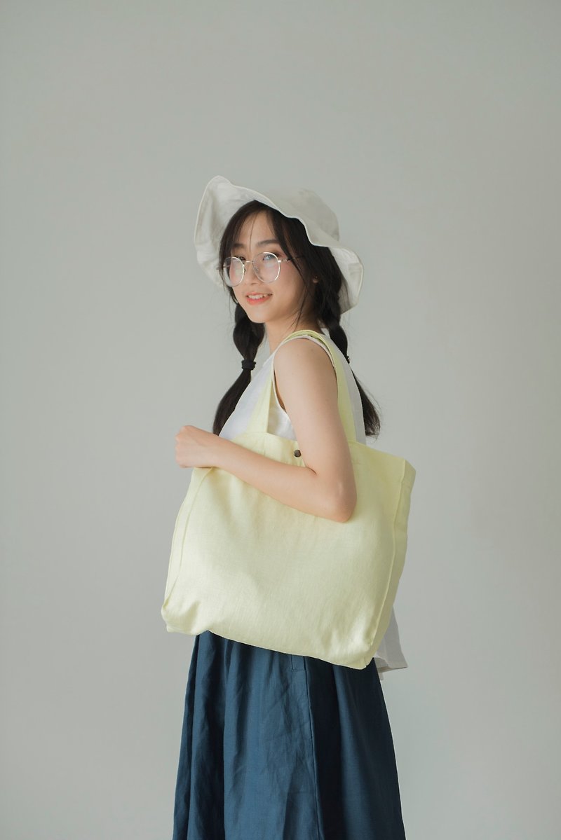 กระเป๋าผ้าลินิน Casual (สีเหลืองมะนาว) - กระเป๋าถือ - ลินิน สีเหลือง