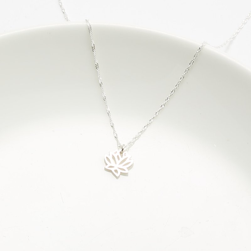 【Angel & Me】Love Lotus s925 sterling silver necklace Valentine Day gift - Necklaces - Sterling Silver Silver