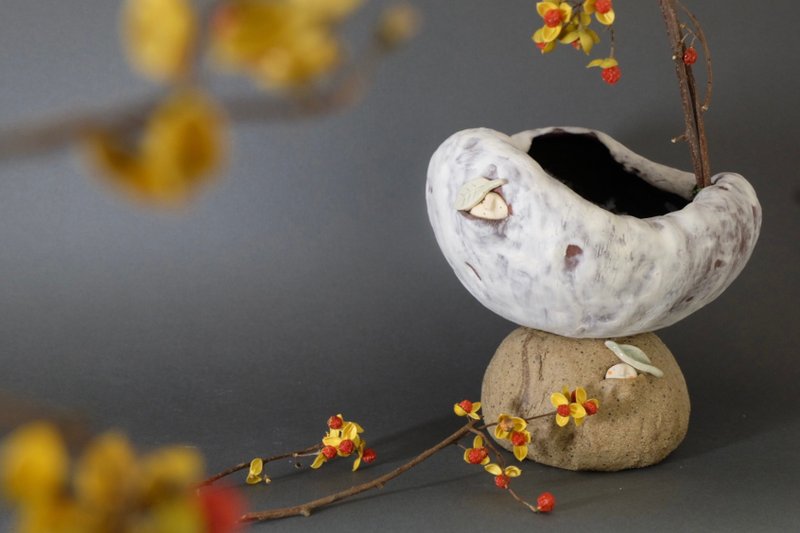 | Luna 陶偶系列 | 陶器 你好 你好 花瓶 擺設 - 花瓶/花器 - 陶 卡其色