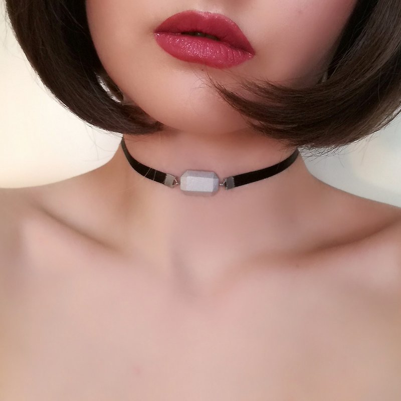 S Treasure that sleeps in memory: Choker SV126S - Chokers - Polyester Silver