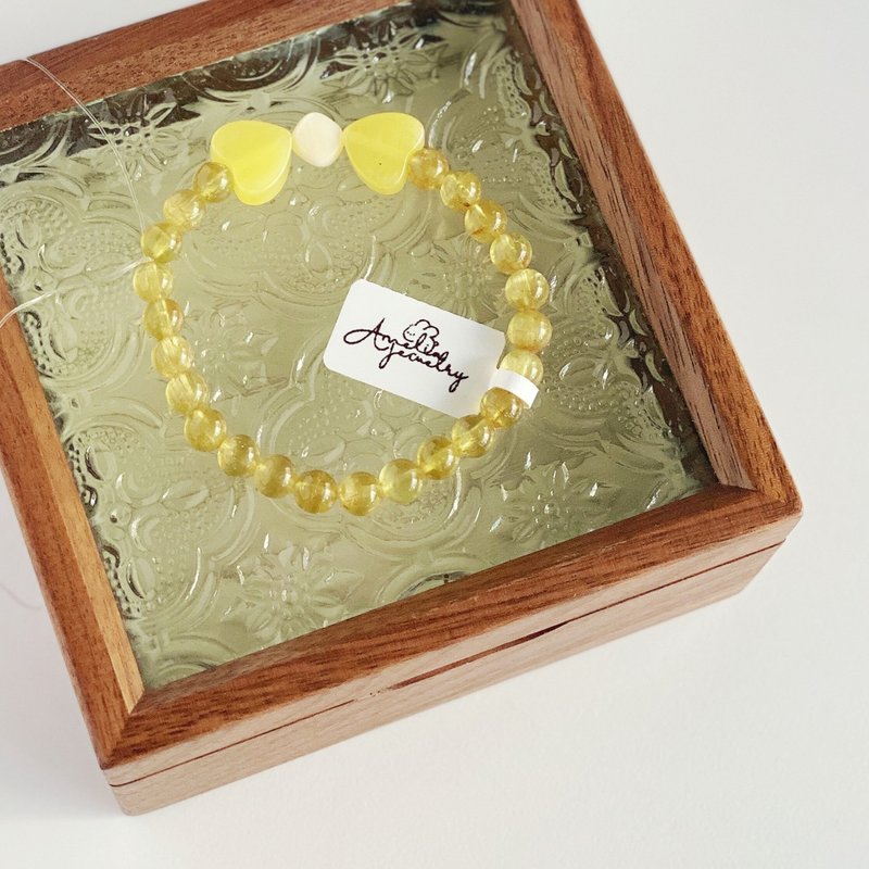 Amelia Jewelry | Gummy Bear | Triphane, White Mother of Pearl & Butterscotch Amber Original Design Bracelet - สร้อยข้อมือ - คริสตัล สีเหลือง
