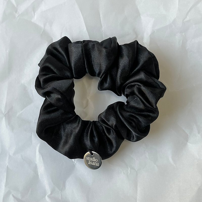 (petit) black scrunchie - Hair Accessories - Polyester Black